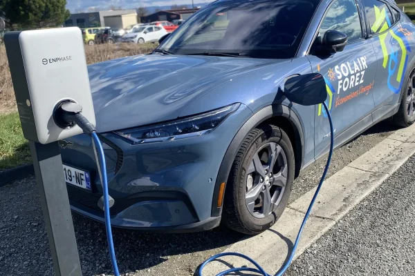 installation-borne-recharge-enphase-1590